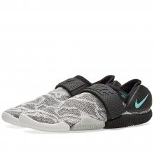 Nike Aqua Sock 360