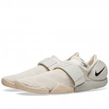 Nike Aqua Sock 360